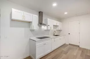 3939 W Harmont Dr, Phoenix, AZ 85051 - Photo 26