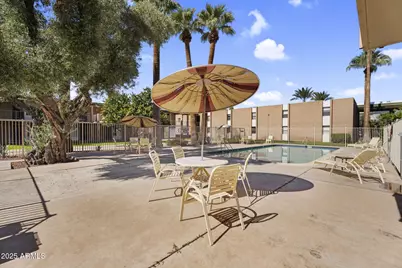 3737 E Turney Avenue #120, Phoenix, AZ 85018 - Photo 26