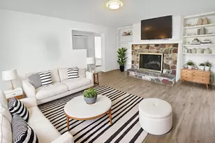 3646 E Arcadia Ave, Mesa, AZ 85206 - Photo 2