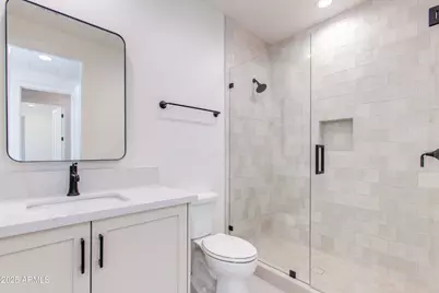 6128 E Sweetwater Avenue, Scottsdale, AZ 85254 - Photo 16