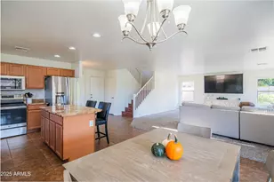 2831 E Jj Ranch Rd, Phoenix, AZ 85024 - Photo 6