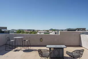 25327 N 19th Ln, Phoenix, AZ 85085 - Photo 34