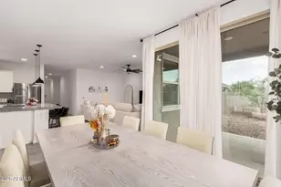 8827 S 67th Dr, Laveen, AZ 85339 - Photo 10