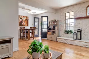 1903 E Palo Verde Dr, Phoenix, AZ 85016 - Photo 10