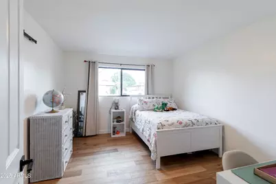 1903 E Palo Verde Drive, Phoenix, AZ 85016 - Photo 10