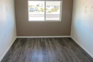 15 E Erie Dr, Tempe, AZ 85282 - Photo 10