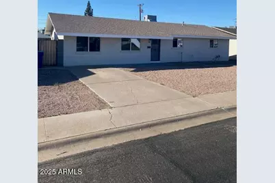15 E Erie Drive, Tempe, AZ 85282 - Photo 1
