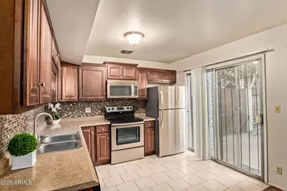 2535 W Rose Lane, Phoenix, AZ 85017 - Photo 10