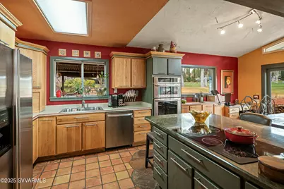 45 Yellow Hat Circle, Sedona, AZ 86351 - Photo 8