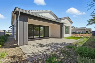 3326 S Stuart Ct, Gilbert, AZ 85297 - Photo 52