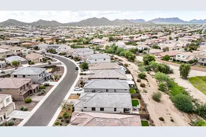 1894 W Summer Lane, San Tan Valley, AZ 85144 - Photo 50