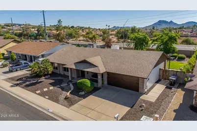 1119 E Renee Drive E, Phoenix, AZ 85024 - Photo 40