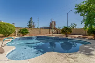 1119 E Renee Dr E, Phoenix, AZ 85024 - Photo 32