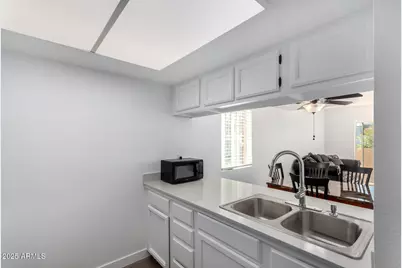 12207 N 21st Avenue #4, Phoenix, AZ 85029 - Photo 12