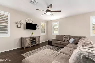 22653 N 122nd Lane, Sun City, AZ 85373 - Photo 6