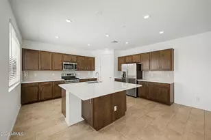 20590 N 226th Ln, Surprise, AZ 85387 - Photo 6