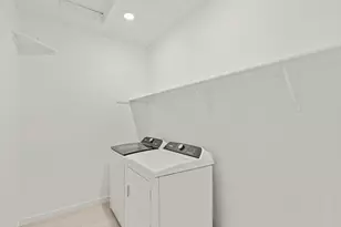 212 N 176th Ln, Goodyear, AZ 85338 - Photo 14