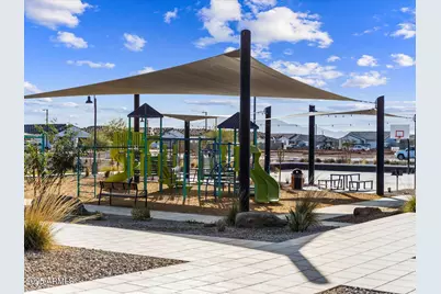 212 N 176th Lane, Goodyear, AZ 85338 - Photo 18