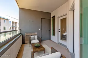 945 E Playa Del Norte Dr, Tempe, AZ 85288 - Photo 2