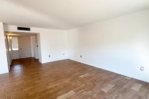 10223 W Andover Ave, Sun City, AZ 85351 - Photo 4