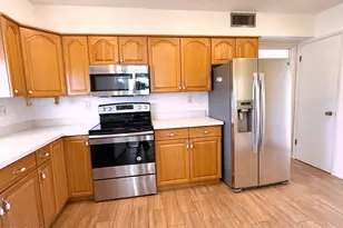 10223 W Andover Ave, Sun City, AZ 85351 - Photo 8