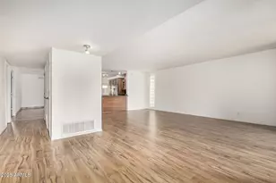 3738 E Montecito Ave, Phoenix, AZ 85018 - Photo 8