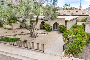 3738 E Montecito Ave, Phoenix, AZ 85018 - Photo 1