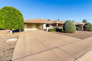 10210 W Charter Oak Dr, Sun City, AZ 85351 - Photo 6