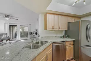 5104 N 32nd St, Phoenix, AZ 85018 - Photo 6