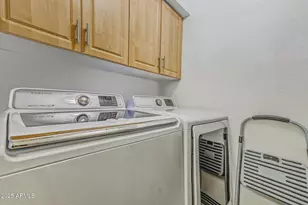 5104 N 32nd St, Phoenix, AZ 85018 - Photo 36