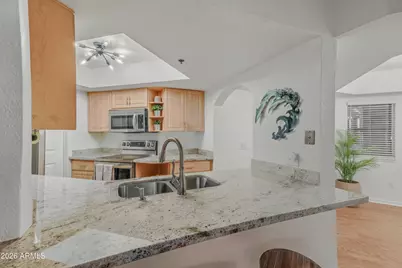 5104 N 32nd Street #150, Phoenix, AZ 85018 - Photo 1