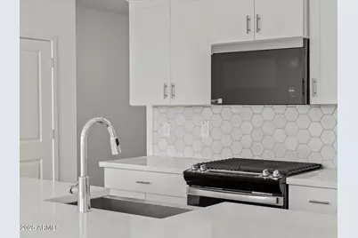 15809 W Gray Fox Trail, Surprise, AZ 85387 - Photo 8