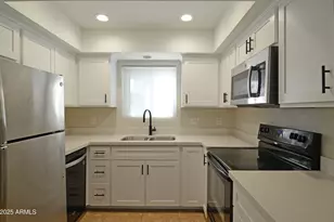 2315 W Union Hills Dr, Phoenix, AZ 85027 - Photo 10