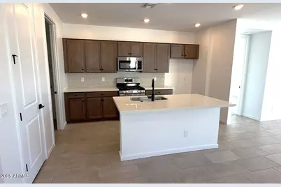 20692 N 224th Avenue, Surprise, AZ 85387 - Photo 4