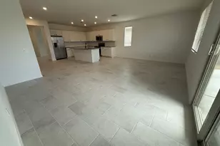 25185 W La Salle St, Buckeye, AZ 85326 - Photo 10