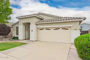 9225 W Runion Dr, Peoria, AZ 85382 - Photo 6