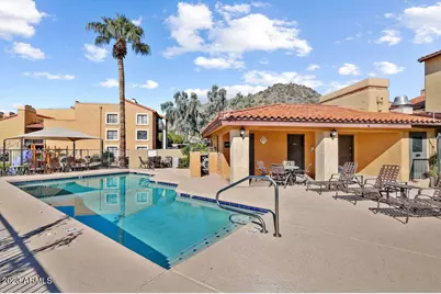 10002 N 7th Street #B1, Phoenix, AZ 85020 - Photo 8