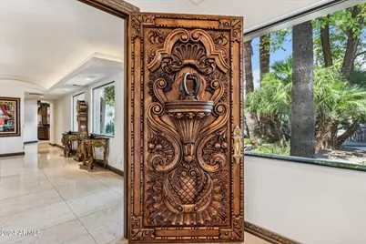 6412 E Doubletree Ranch Road, Paradise Valley, AZ 85253 - Photo 12