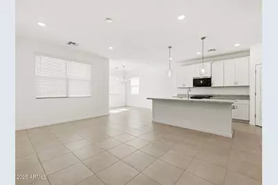 25177 N 160th Avenue, Surprise, AZ 85387 - Photo 14