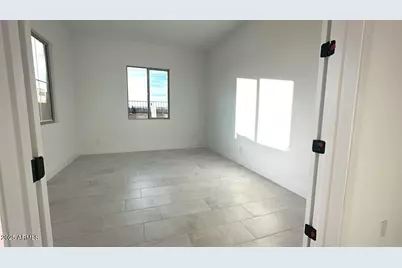 22232 W Tonopah Drive, Surprise, AZ 85387 - Photo 12