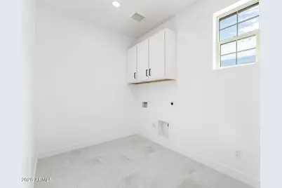 22232 W Tonopah Drive, Surprise, AZ 85387 - Photo 34