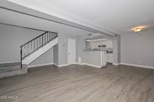 792 E Eugie Ave, Phoenix, AZ 85022 - Photo 6