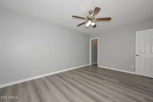 792 E Eugie Ave, Phoenix, AZ 85022 - Photo 16