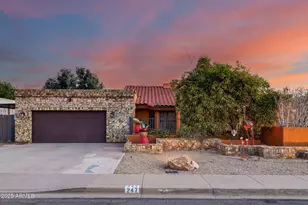 247 E Glencove St, Mesa, AZ 85201 - Photo 2