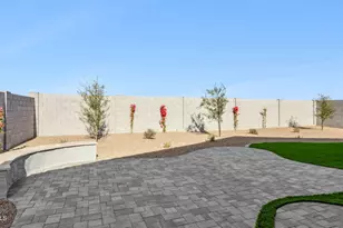 1523 E Glazier Dr, Casa Grande, AZ 85122 - Photo 30