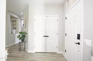 16464 W Una Noche Ct, Surprise, AZ 85374 - Photo 4