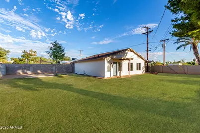 2231 N 38th Way, Phoenix, AZ 85008 - Photo 28