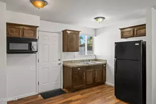 2647 E Whitton Ave, Phoenix, AZ 85016 - Photo 14