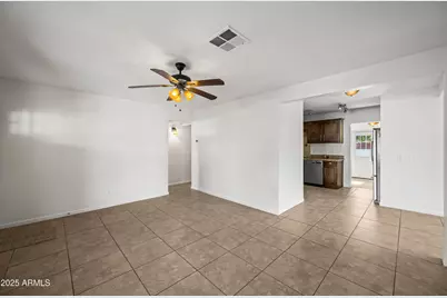 2647 E Whitton Avenue, Phoenix, AZ 85016 - Photo 8