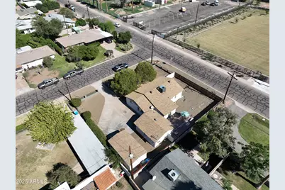 2647 E Whitton Avenue, Phoenix, AZ 85016 - Photo 36